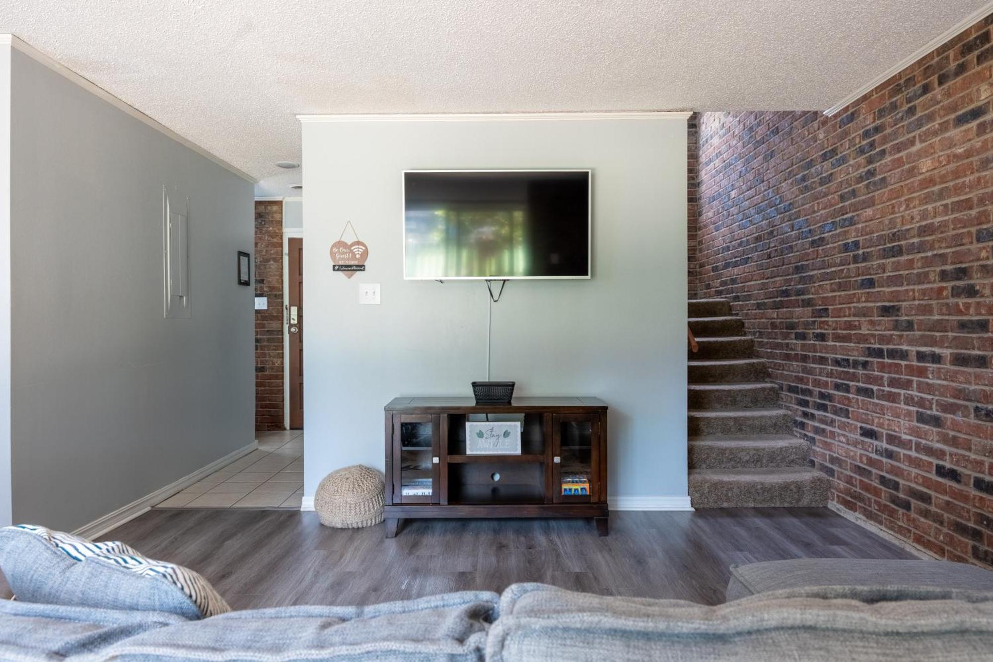 Willow Way: Cozy Retreat Fort Smith Dış mekan fotoğraf