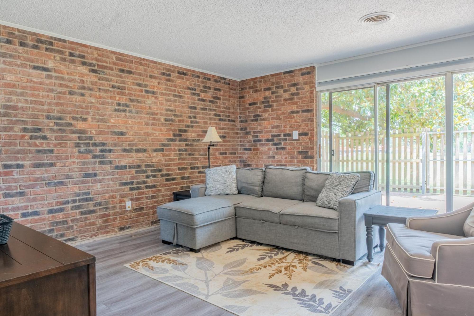 Willow Way: Cozy Retreat Fort Smith Dış mekan fotoğraf